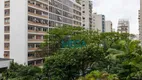 Foto 12 de Apartamento com 3 Quartos à venda, 270m² em Higienópolis, São Paulo