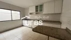 Foto 4 de Casa com 4 Quartos à venda, 203m² em Setor Bueno, Goiânia