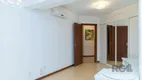 Foto 2 de Casa de Condomínio com 3 Quartos à venda, 242m² em Cavalhada, Porto Alegre