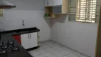 Foto 3 de Sobrado com 6 Quartos à venda, 181m² em Jardim Tarumã, Londrina