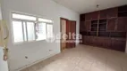 Foto 3 de Casa com 2 Quartos à venda, 200m² em Centro, Uberlândia