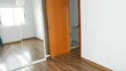 Foto 3 de Apartamento com 2 Quartos à venda, 49m² em Azenha, Porto Alegre