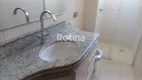 Foto 13 de Apartamento com 4 Quartos para alugar, 130m² em Patrimônio, Uberlândia