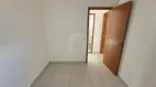 Foto 11 de Apartamento com 2 Quartos para alugar, 52m² em Novo Mundo, Uberlândia