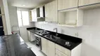 Foto 4 de Apartamento com 3 Quartos à venda, 68m² em Vila Ipiranga, Porto Alegre