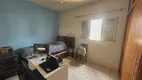 Foto 10 de Sobrado com 4 Quartos para alugar, 280m² em Santa Mônica, Uberlândia