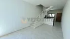 Foto 5 de Sobrado com 2 Quartos à venda, 150m² em GOLFINHO, Caraguatatuba