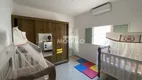 Foto 6 de Casa com 4 Quartos para alugar, 300m² em Osvaldo Rezende, Uberlândia