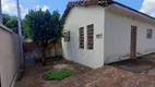 Foto 3 de Casa com 2 Quartos para alugar, 191m² em Jardim Tangará, Araraquara