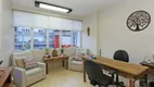 Foto 15 de Casa com 3 Quartos à venda, 259m² em Rio Branco, Porto Alegre