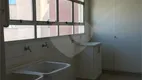 Foto 55 de Apartamento com 3 Quartos para alugar, 200m² em Itaim Bibi, São Paulo