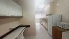 Foto 9 de Apartamento com 3 Quartos à venda, 110m² em Praia das Pitangueiras, Guarujá