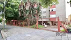 Foto 2 de Apartamento com 2 Quartos à venda, 66m² em Teresópolis, Porto Alegre
