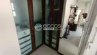 Foto 22 de Casa de Condomínio com 4 Quartos para alugar, 458m² em Jardim Karaíba, Uberlândia