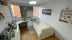 Foto 12 de Apartamento com 4 Quartos à venda, 137m² em Higienópolis, São Paulo