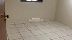 Foto 21 de Casa com 4 Quartos para alugar, 200m² em Cidade Jardim, Uberlândia