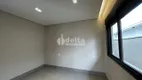 Foto 13 de Casa de Condomínio com 4 Quartos à venda, 230m² em Shopping Park, Uberlândia