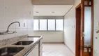 Foto 8 de Apartamento com 2 Quartos à venda, 78m² em Medianeira, Porto Alegre