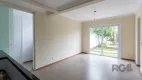 Foto 13 de Casa com 2 Quartos à venda, 134m² em Guarujá, Porto Alegre