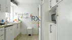 Foto 18 de Apartamento com 4 Quartos à venda, 230m² em Higienópolis, São Paulo