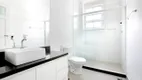 Foto 11 de Apartamento com 2 Quartos para alugar, 56m² em Leme, Rio de Janeiro