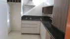 Foto 12 de Apartamento com 2 Quartos para alugar, 100m² em Centro, Londrina