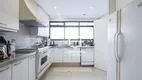 Foto 37 de Apartamento com 3 Quartos à venda, 259m² em Morumbi, São Paulo