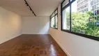 Foto 6 de Apartamento com 3 Quartos à venda, 231m² em Higienópolis, São Paulo