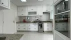 Foto 26 de Apartamento com 3 Quartos à venda, 175m² em Pitangueiras, Guarujá