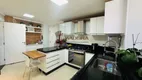 Foto 3 de Apartamento com 3 Quartos à venda, 173m² em Zona 05, Maringá