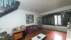 Foto 3 de Casa com 4 Quartos para alugar, 195m² em Passo da Areia, Porto Alegre