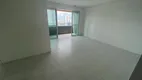 Foto 2 de Apartamento com 3 Quartos à venda, 90m² em Madalena, Recife