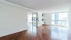 Foto 3 de Apartamento com 3 Quartos para venda ou aluguel, 212m² em Higienópolis, São Paulo