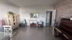 Foto 3 de Casa com 3 Quartos para alugar, 250m² em Lidice, Uberlândia