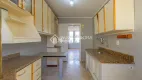 Foto 6 de Apartamento com 3 Quartos para alugar, 123m² em Rio Branco, Porto Alegre