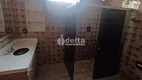 Foto 4 de Casa com 3 Quartos para alugar, 300m² em Osvaldo Rezende, Uberlândia