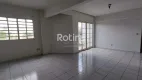 Foto 4 de Apartamento com 3 Quartos para alugar, 124m² em Brasil, Uberlândia