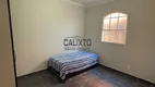 Foto 5 de Casa com 3 Quartos à venda, 200m² em Mansorur, Uberlândia