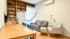 Foto 2 de Apartamento com 2 Quartos à venda, 74m² em Leme, Rio de Janeiro