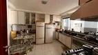 Foto 5 de Casa de Condomínio com 4 Quartos à venda, 340m² em Buraquinho, Lauro de Freitas