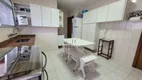 Foto 17 de Apartamento com 3 Quartos à venda, 150m² em Pitangueiras, Guarujá