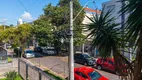 Foto 2 de Apartamento com 3 Quartos à venda, 98m² em Passo da Areia, Porto Alegre
