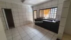 Foto 17 de Sobrado com 6 Quartos à venda, 226m² em Vila Matarazzo, Londrina