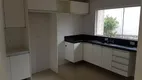 Foto 3 de Sobrado com 4 Quartos à venda, 310m² em Campo Comprido, Curitiba