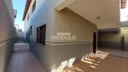 Foto 5 de Casa com 9 Quartos para alugar, 480m² em Santa Mônica, Uberlândia