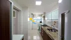 Foto 23 de Apartamento com 3 Quartos à venda, 100m² em Pitangueiras, Guarujá