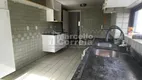 Foto 6 de Apartamento com 4 Quartos à venda, 175m² em Monteiro, Recife