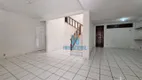 Foto 5 de Casa com 7 Quartos à venda, 240m² em Candelária, Natal