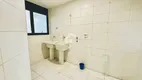 Foto 17 de Apartamento com 4 Quartos para alugar, 200m² em Ponta Negra, Manaus