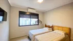 Foto 16 de Apartamento com 3 Quartos para alugar, 142m² em Pitangueiras, Guarujá